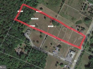 522 Route, Berkeley Springs, WV 25411