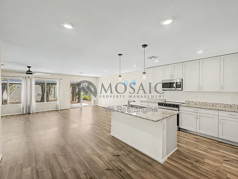 1304 W Inca Dr — Photo 13
