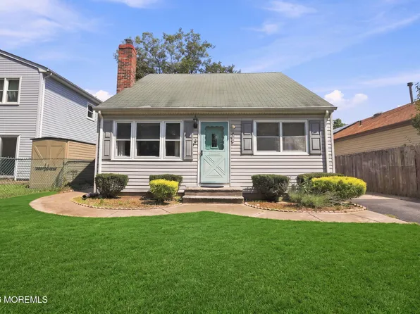 2138 Schoeberlein Avenue, Toms River, NJ 08753