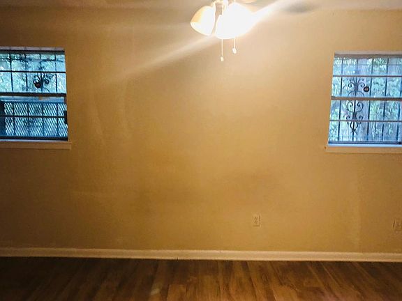 4th image of 4130 Forest Oak Dr