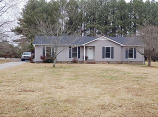 326 Glenview Dr, Estill Springs, TN 37330