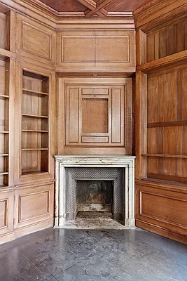 Sold by Corcoran | media 16