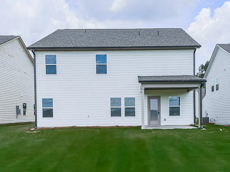 611 Elwick Ln — Photo 47