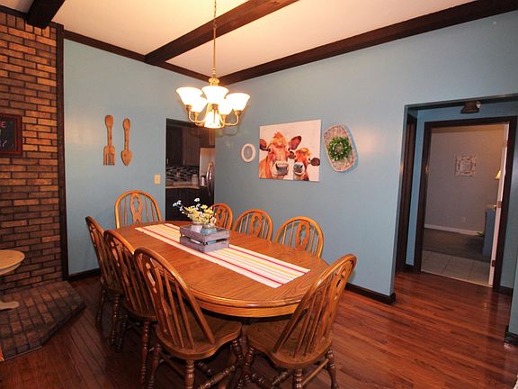 5th image of 68 Sonnet Ln