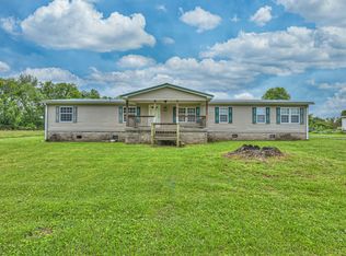 939 Rock Springs Rd, Bethpage, TN 37022