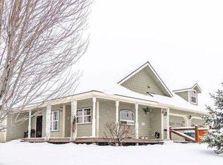 63392 Lower Cove Rd, Cove, OR 97824