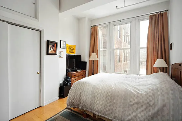 Rented by Town Residential | media 9