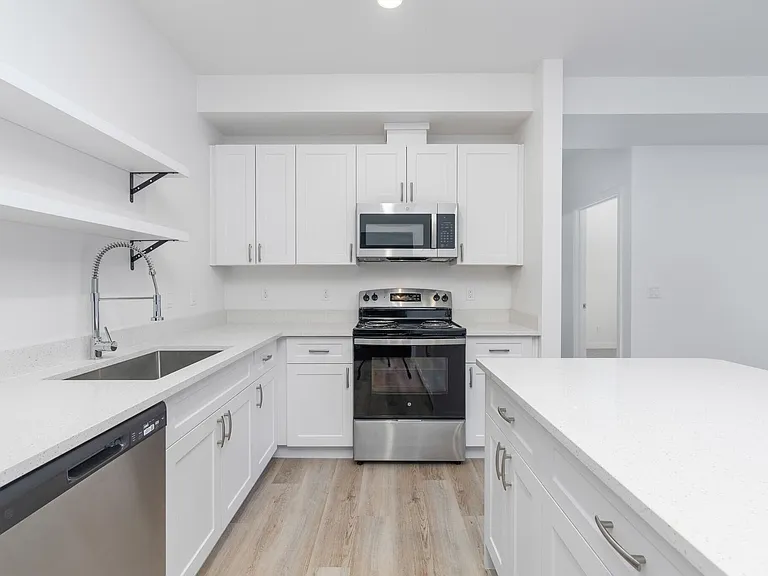 Woodburn Villas — Photo 29