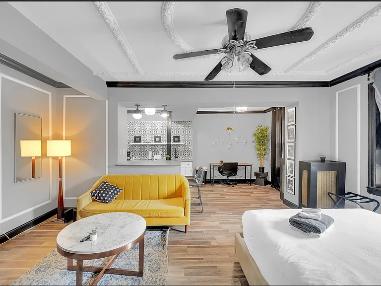 1917 S Grand Blvd #407 — Photo 11