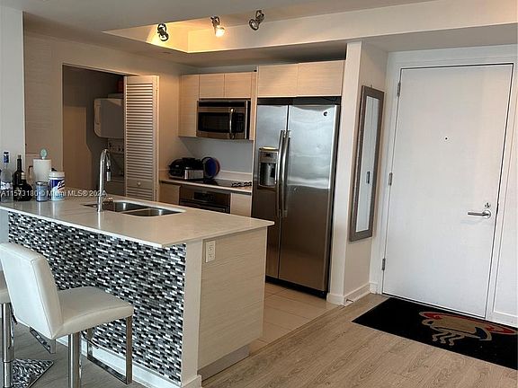 4th image of 4250 Biscayne Blvd APT 1119
