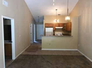 32514 Skinner Ave APT 101, Leesburg, FL 34788