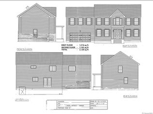 111 Old Ellington Rd E, Broad Brook, CT 06016