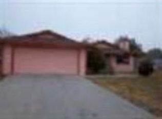 1200 Sanarita Way, Madera, CA 93638