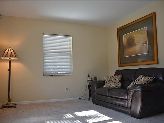 3rd image of 3915 W Sevilla St