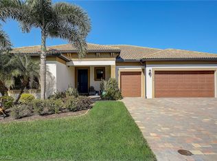 11752 Bowes Cir, Fort Myers, FL 33913