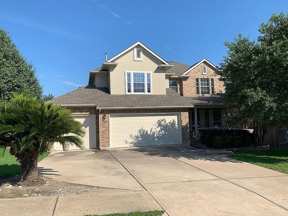 1st image of 210 Water Oak Dr