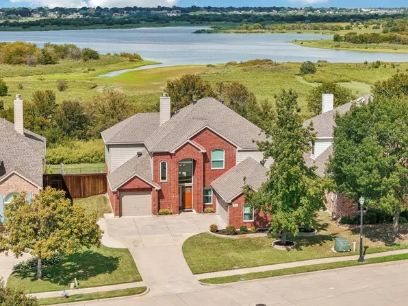 3913 Lakeside Dr, The Colony, TX 75056