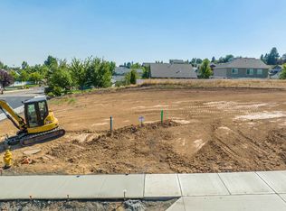 1 Steptoe Dr, Cheney, WA 99004