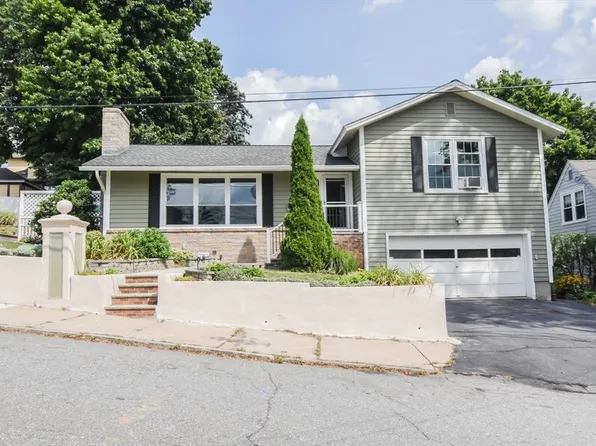 15 Fordham Rd, Lawrence, MA 01841