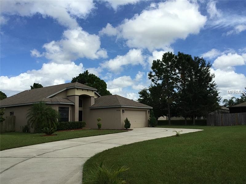 1st image of 14054 Yellow Wood Cir