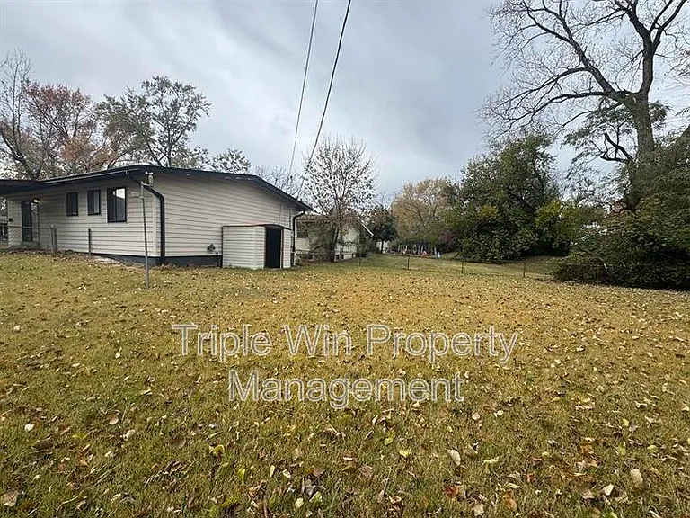 1105 Cheyenne Dr — Photo 4