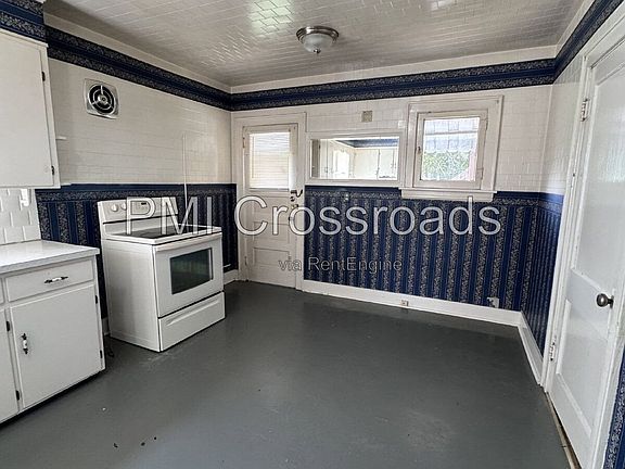 3rd image of 1738 Flint Ave #Af-1