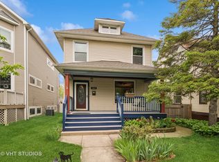1842 W Pratt Blvd, Chicago, IL 60626