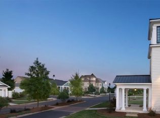 15731 Country Lake Ln, Pineville, NC 28134