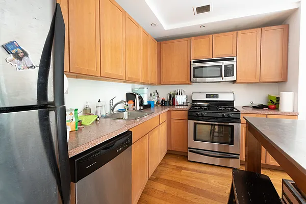 Rented by Corcoran | media 6