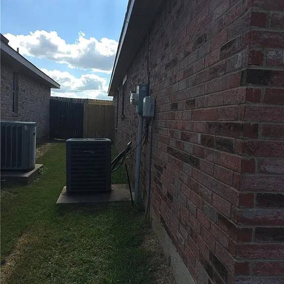 8320 Autumn Creek Trl — Photo 31