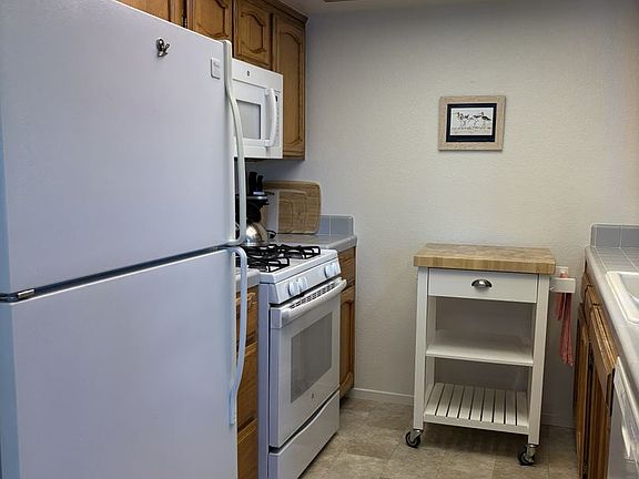5th image of 1277 Belridge St APT 2A