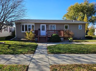 417 9th St N, Breckenridge, MN 56520
