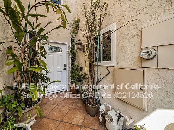 3rd image of 7525 Jerez Ct Unit H