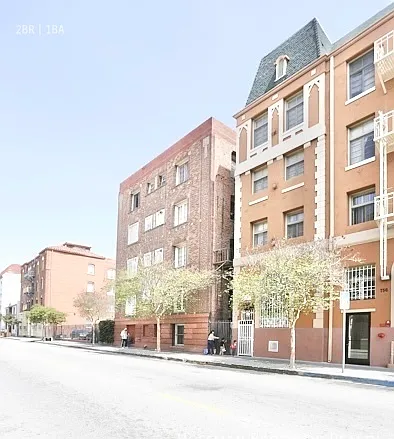752 S Mariposa Ave #204 — Photo 9