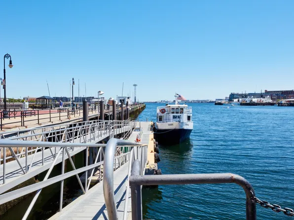 42 8th St APT 5307, Charlestown, MA 02129