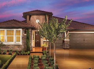3585 Amanecer Ave, Clovis, CA 93619