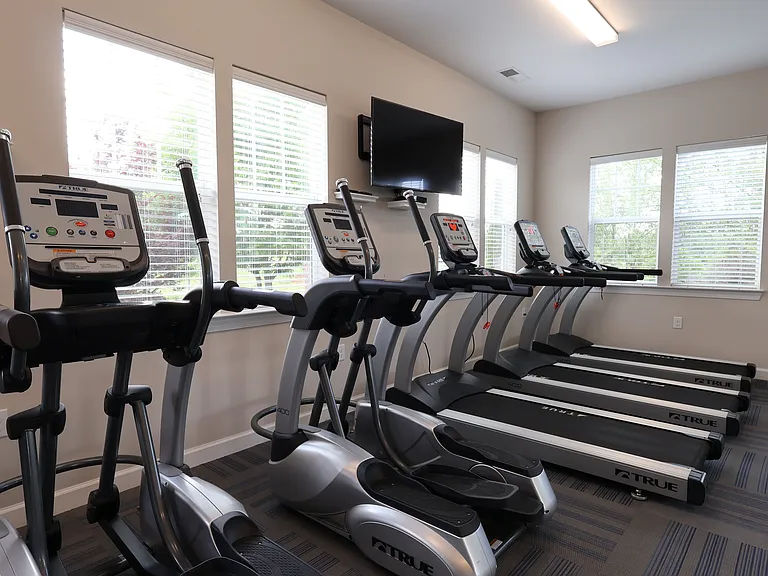 Fairway Village at Stoney Creek Apts — Photo 13