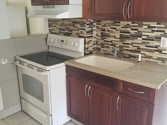 2nd image of 708 49th St #2
