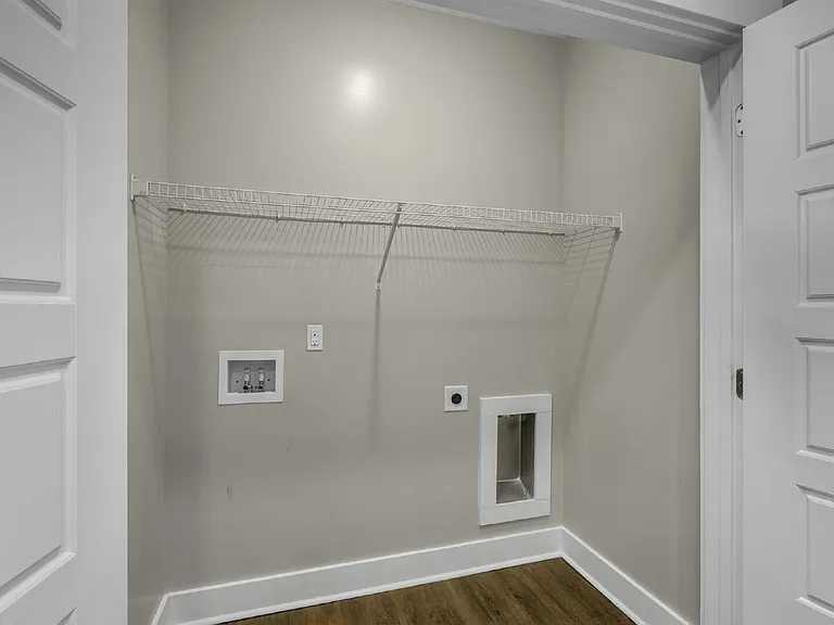 148 Cox St — Photo 27