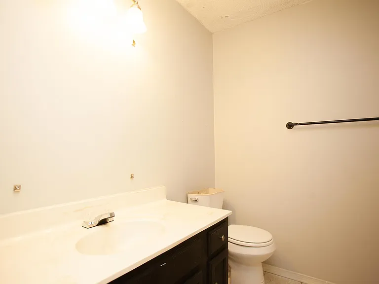 61 Pin Oak Loop — Photo 8
