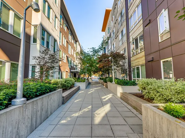 Velocity, 10711 NE 37th Ct APT 210, Kirkland, WA 98033