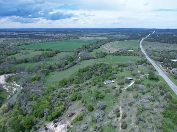 21109 N Us Highway 281, Lampasas, TX 76550