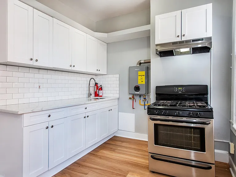 2903 Central Ave #2 — Photo 9