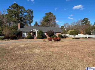 211 W Coleman Ave, Pamplico, SC 29583