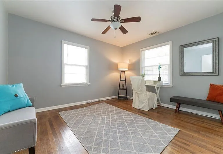 547 Westmeath Dr SW — Photo 19