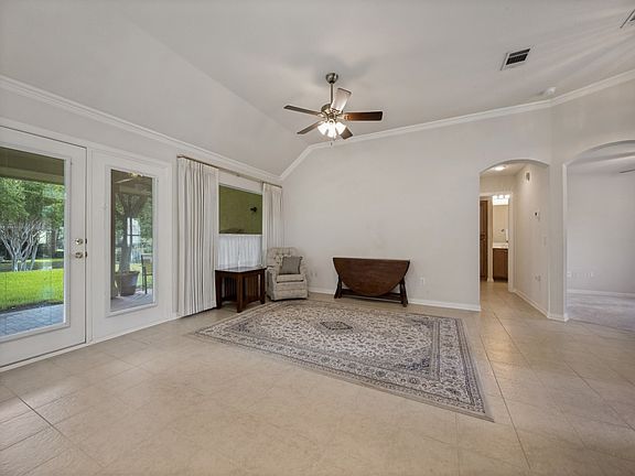 5th image of 9513 Trailwood Dr