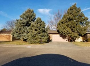 2605 N Belmont Pl, Garden City, KS 67846