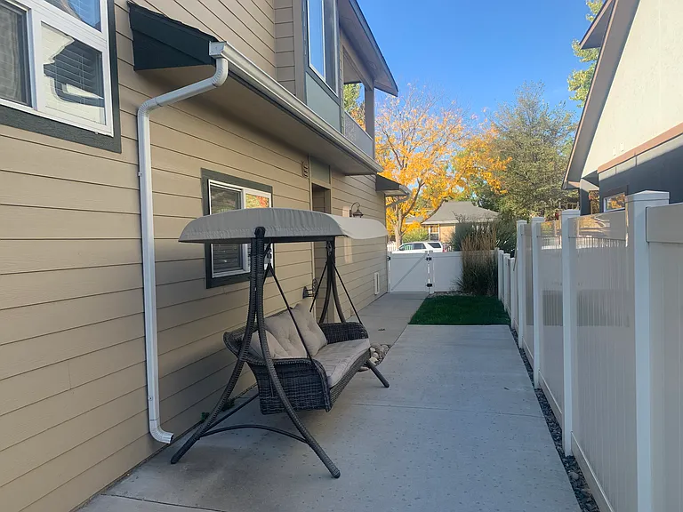 1308 S Manitou Ave — Photo 16