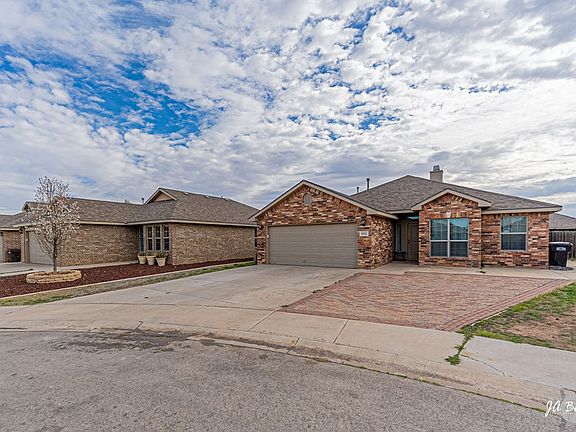 5th image of 604 Memorial Ct