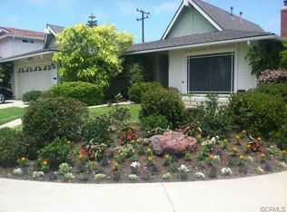 21882 Kiowa Ln, Huntington Beach, CA 92646